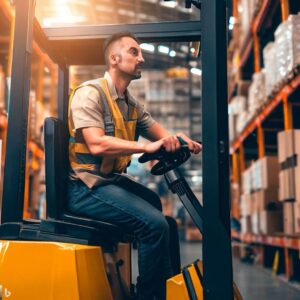 Creating a Standout Resume for Forklift Operators